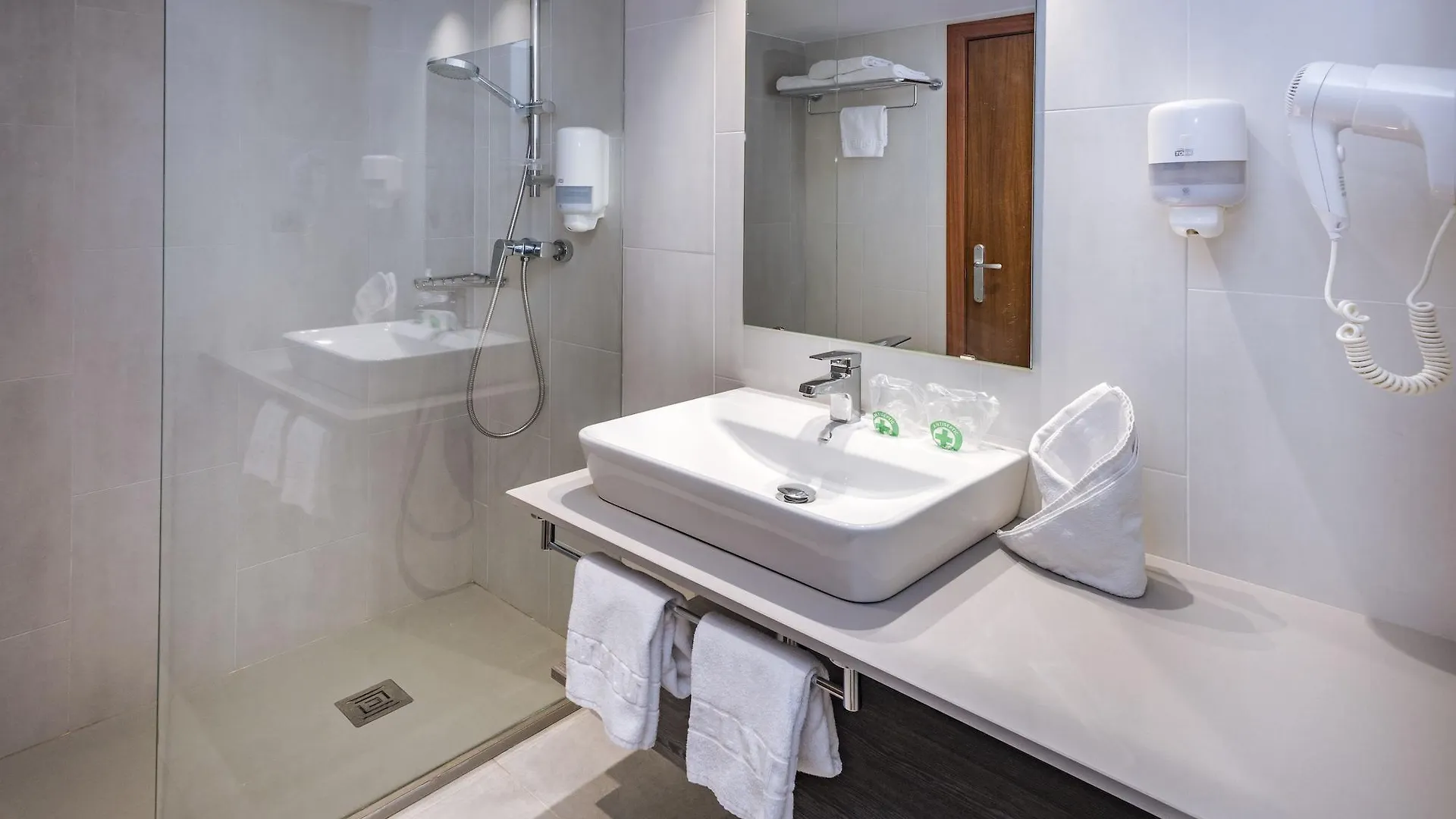 4R Miramar Calafell Hotel 3*,