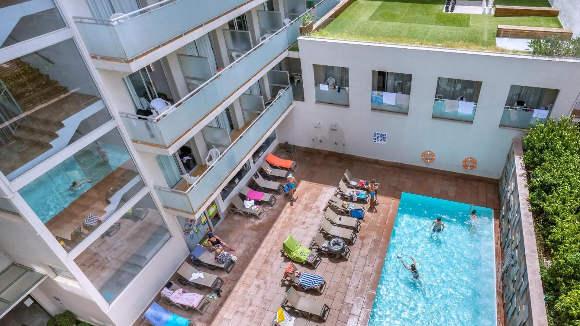 Hotel 4R Miramar Calafell
