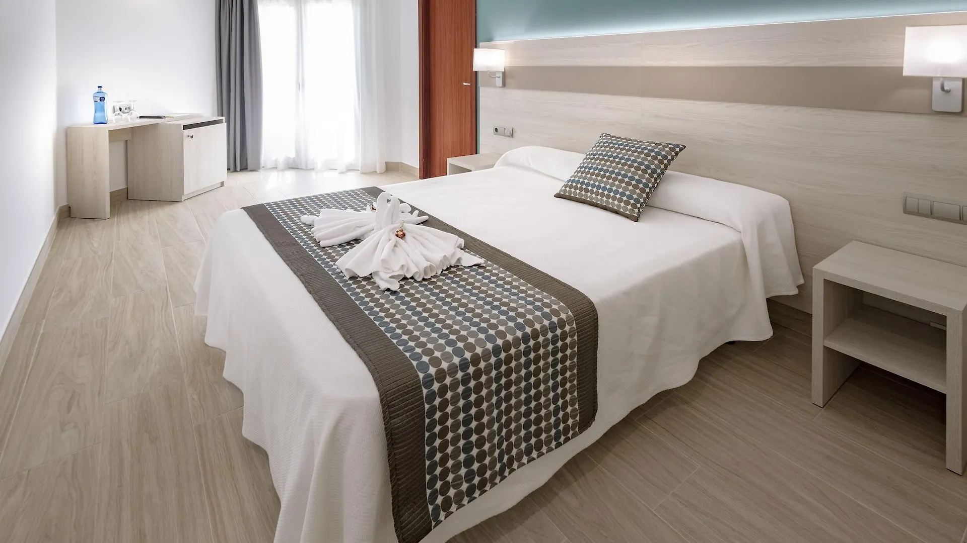 4R Miramar Calafell Hotel 3*,  Spanien